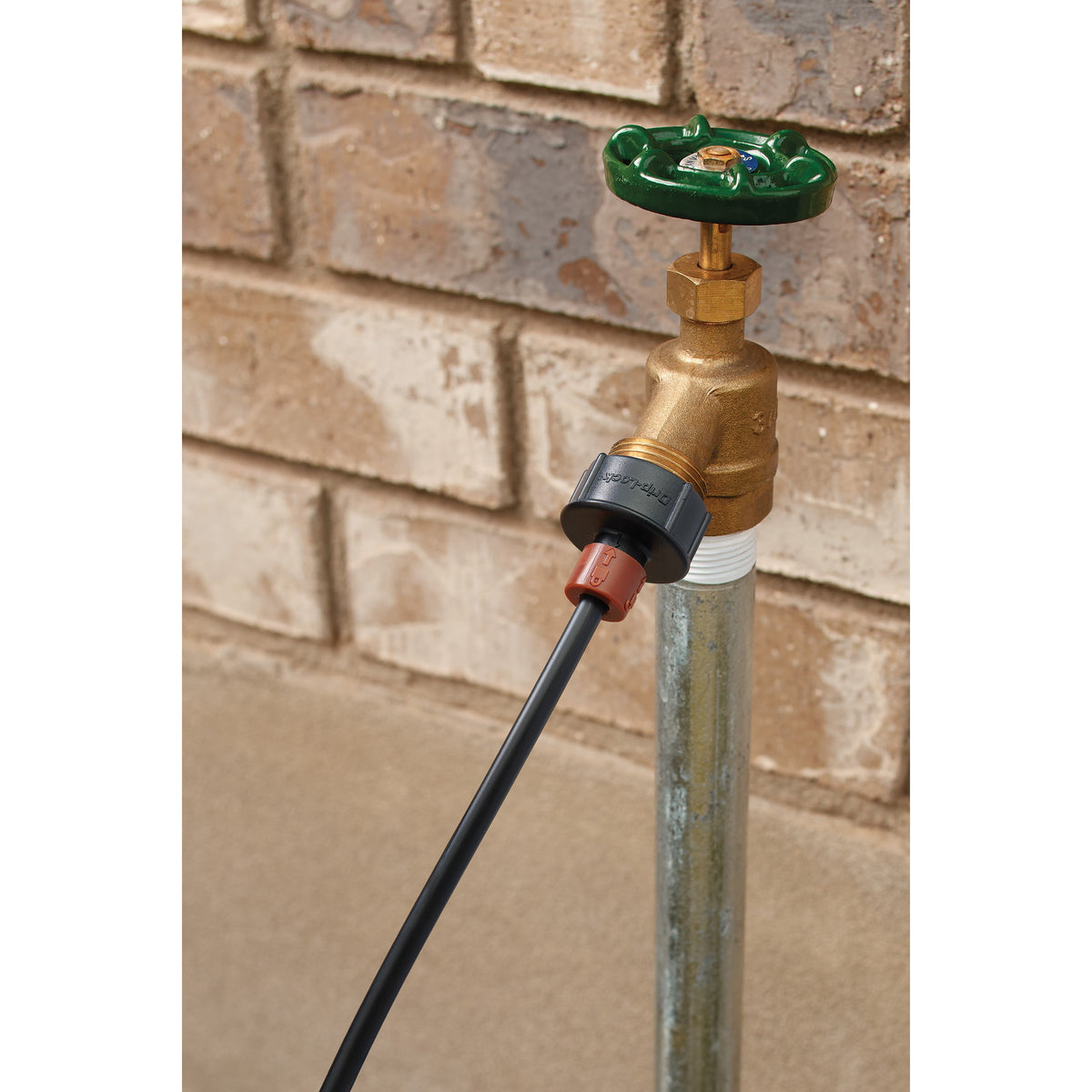 Adaptateur 3/4" FHT Robinet x 1/4" Drip-Lock 67043