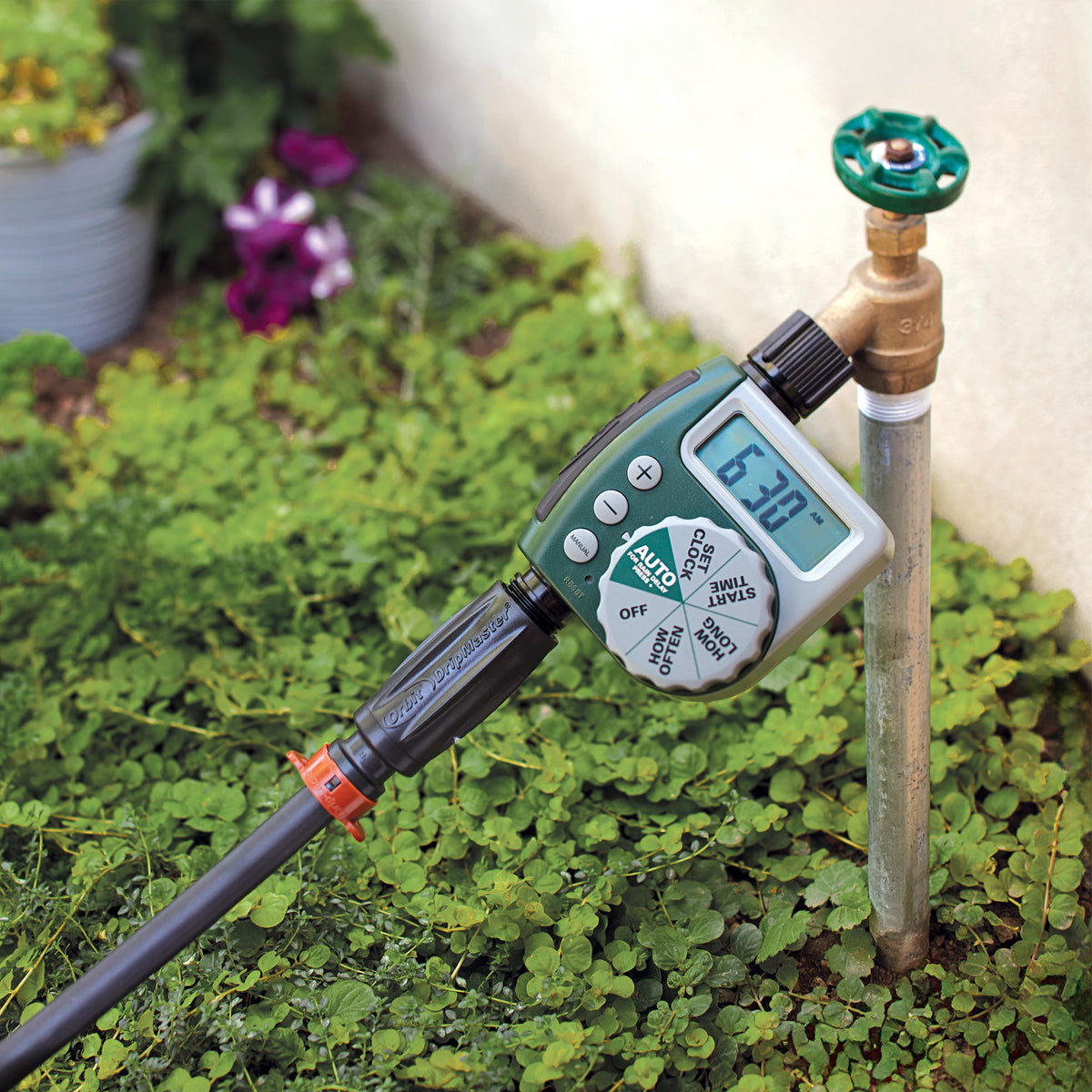 Filtre 3-en-1 3/4 po FHT x 1/2 po Drip-Lock®, régulateur de pression et adaptateur de tuyau d'irrigation goutte-à-goutte 67738