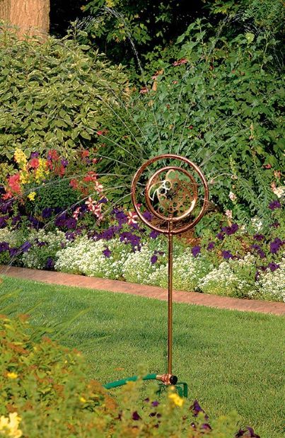 Decorative Spinning Sprinkler on Spike 91594